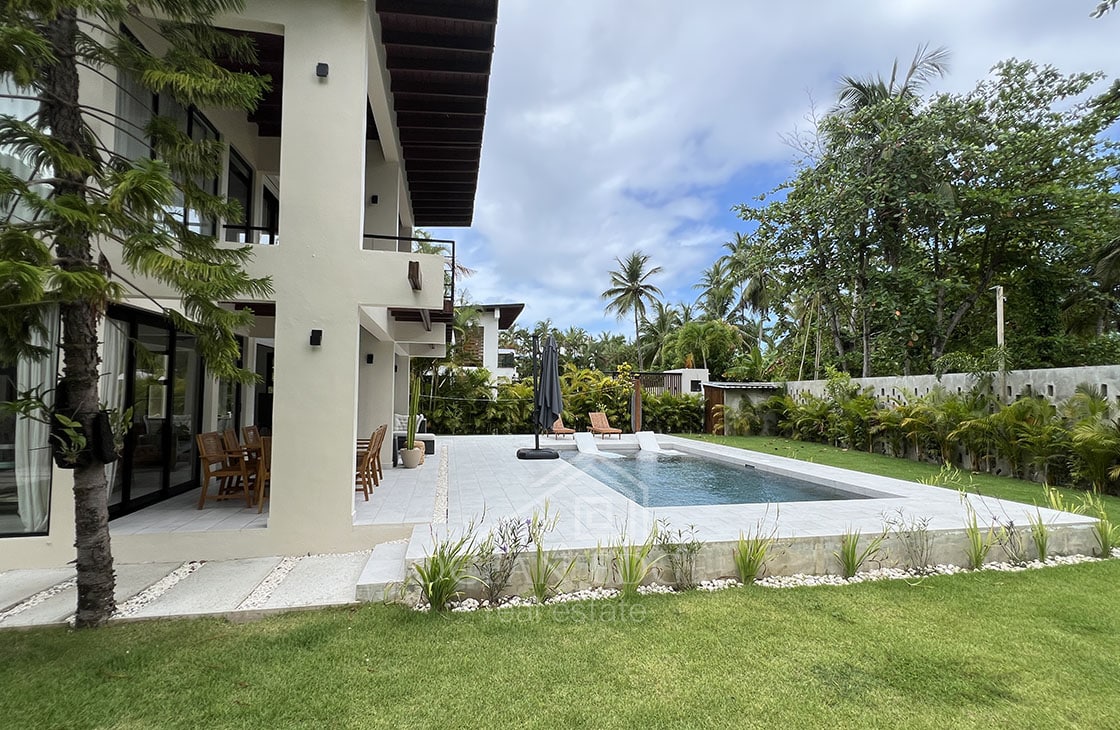 Modern Villa ideal for rental in Exclusive Portillo Beachfront-las-terrenas-ocean-edge-real-estate (40)