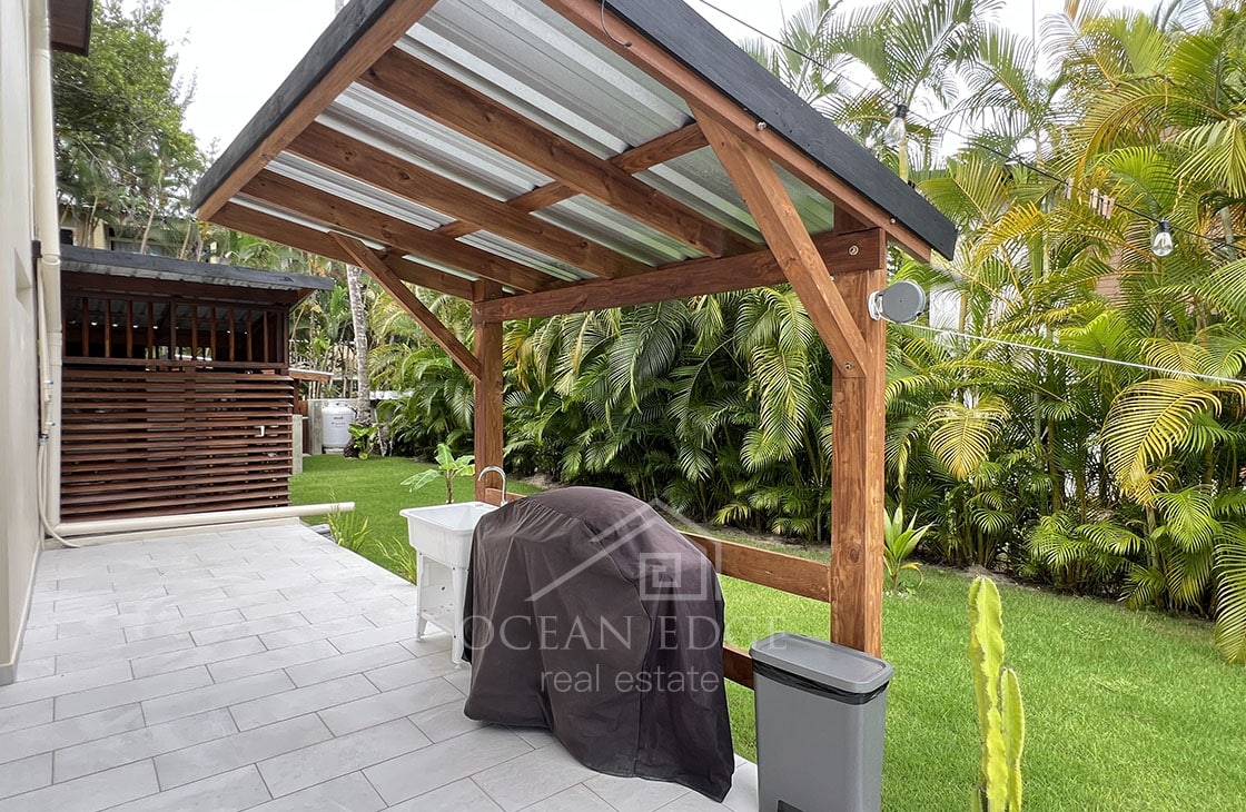 Modern Villa ideal for rental in Exclusive Portillo Beachfront-las-terrenas-ocean-edge-real-estate (46)