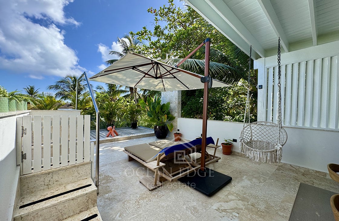 Upscale 3-bed Penthouse for luxury lifetstyle in Bonita Beach-las-terrenas-ocean-edge-real-estate (18)