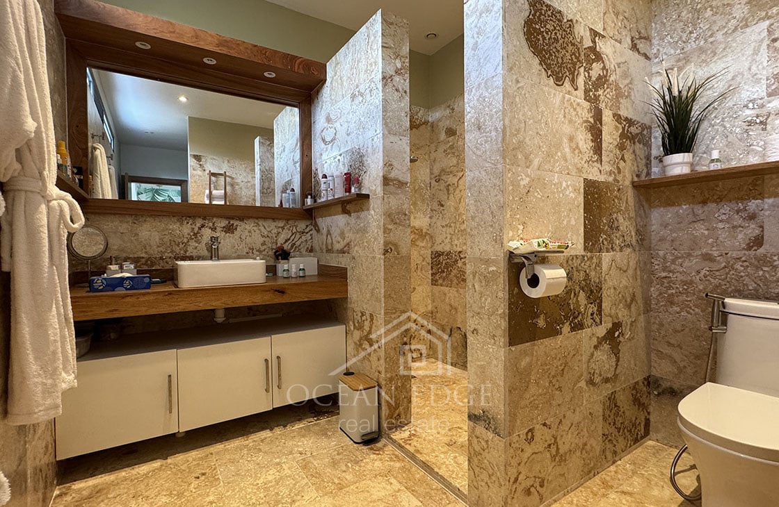 Upscale 3-bed Penthouse for luxury lifetstyle in Bonita Beach-las-terrenas-ocean-edge-real-estate (24)