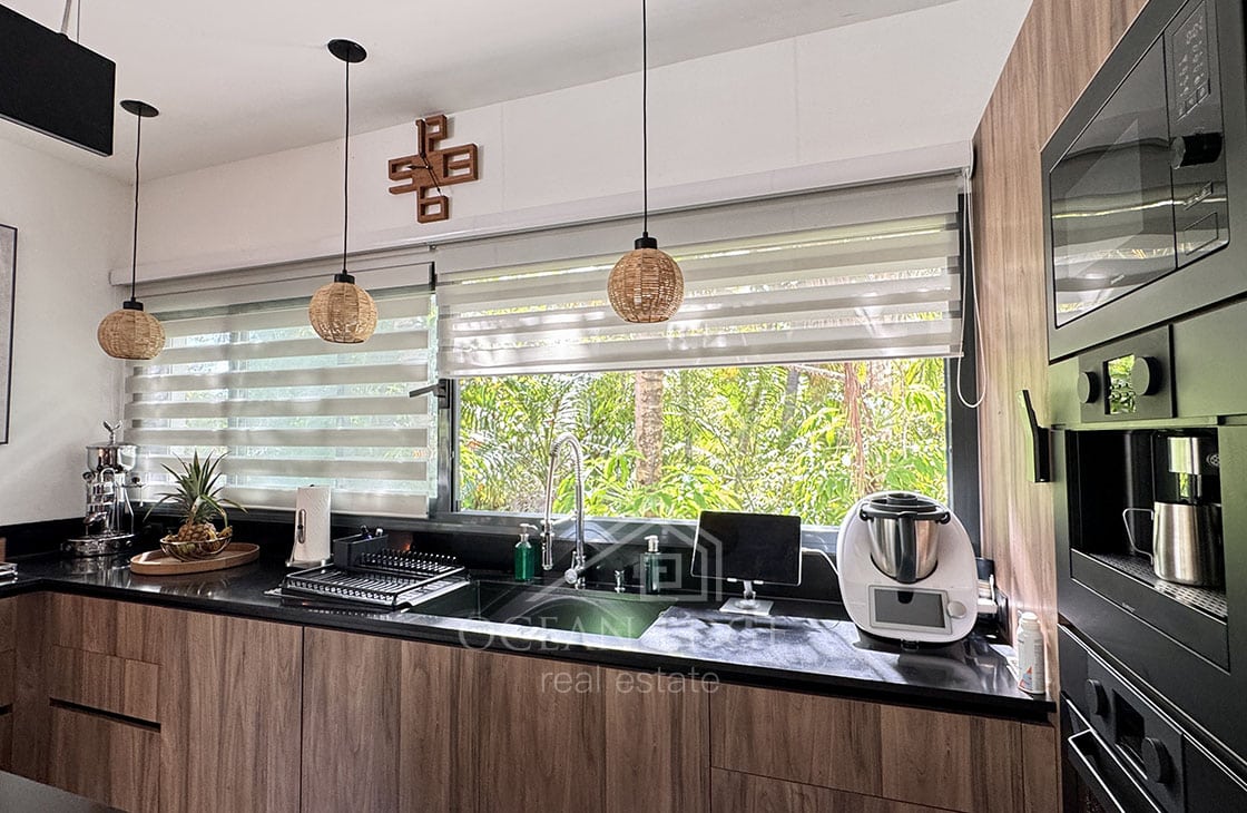 Upscale 3-bed Penthouse for luxury lifetstyle in Bonita Beach-las-terrenas-ocean-edge-real-estate (3)