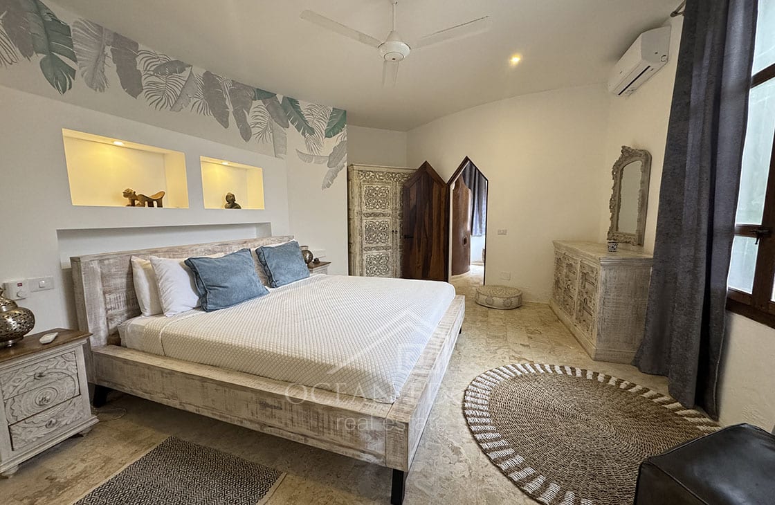 8-br luxury villa with panoramic ocean view-las-terrenas-ocean-edge-real-estate (3)