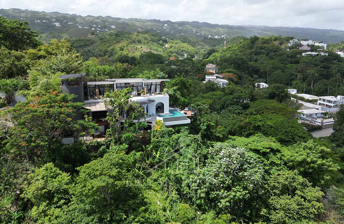 8-br luxury villa with panoramic ocean view