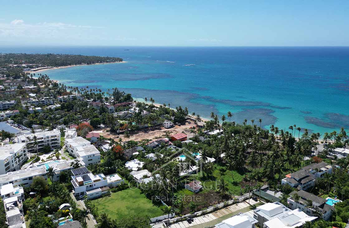 Last beachfront lot for tourism project on Popy beach