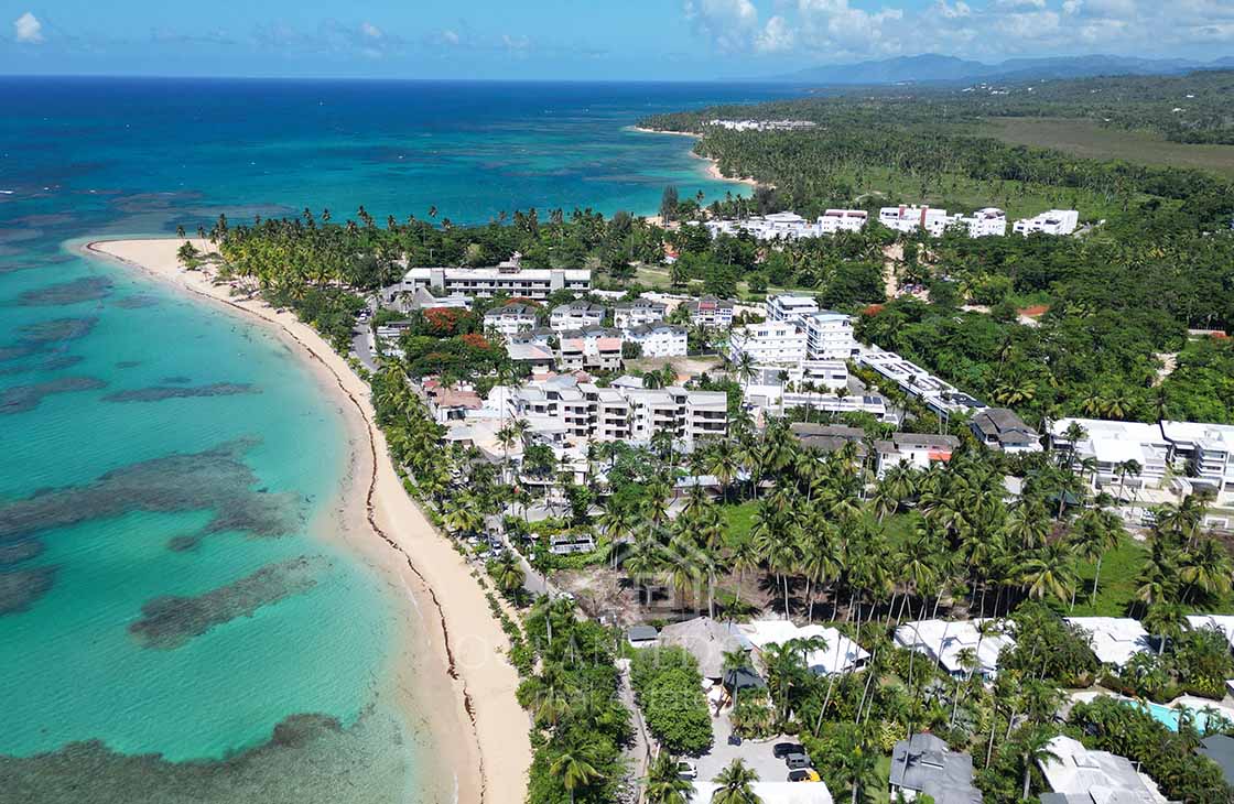 Last beachfront lot for tourism project on Popy beach