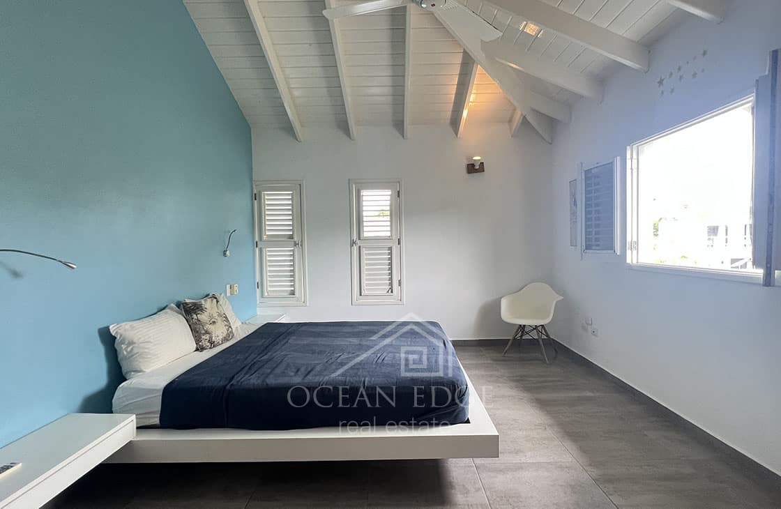 5-br house & tropical garden near Punta Popy beach-las-terrenas-ocean-edge-real-estate (24)