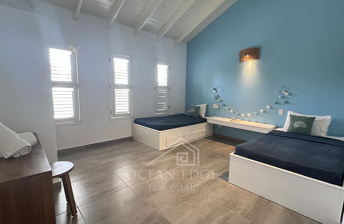5-br house & tropical garden near Punta Popy beach-las-terrenas-ocean-edge-real-estate (25)