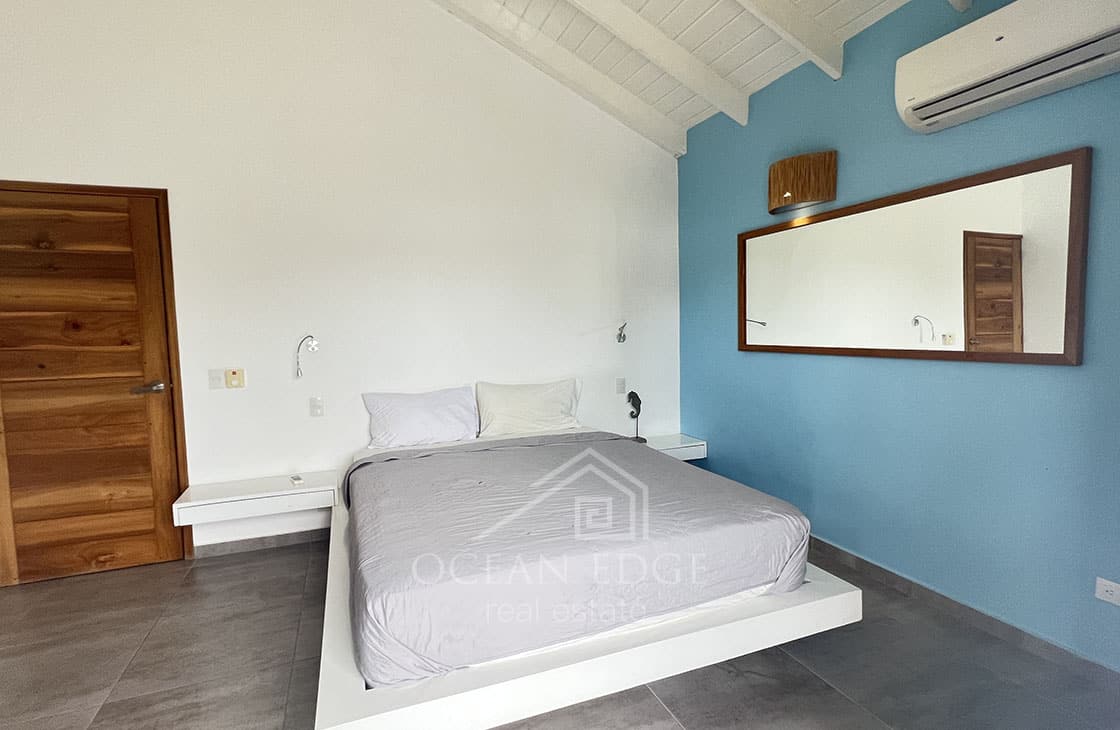 5-br house & tropical garden near Punta Popy beach-las-terrenas-ocean-edge-real-estate (30)