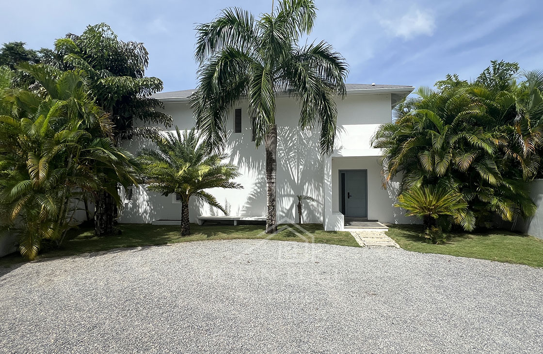 5-br house & tropical garden near Punta Popy beach-las-terrenas-ocean-edge-real-estate (51)