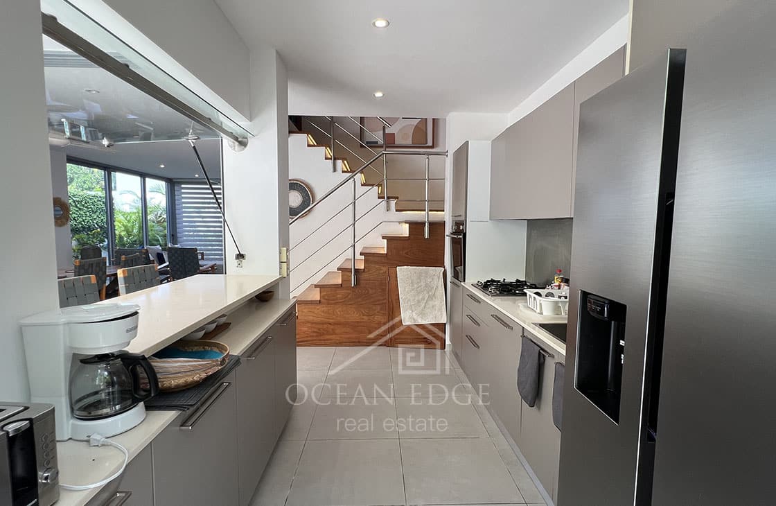 Fully furnished 3-bedroom villa steps from Popy Beach-las-terrenas-ocean-edge-real-estate (20)