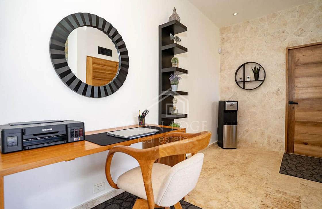 High end ocean view 4-bed villa with infinity pool-2025-ocean-edge-real-estate (25)