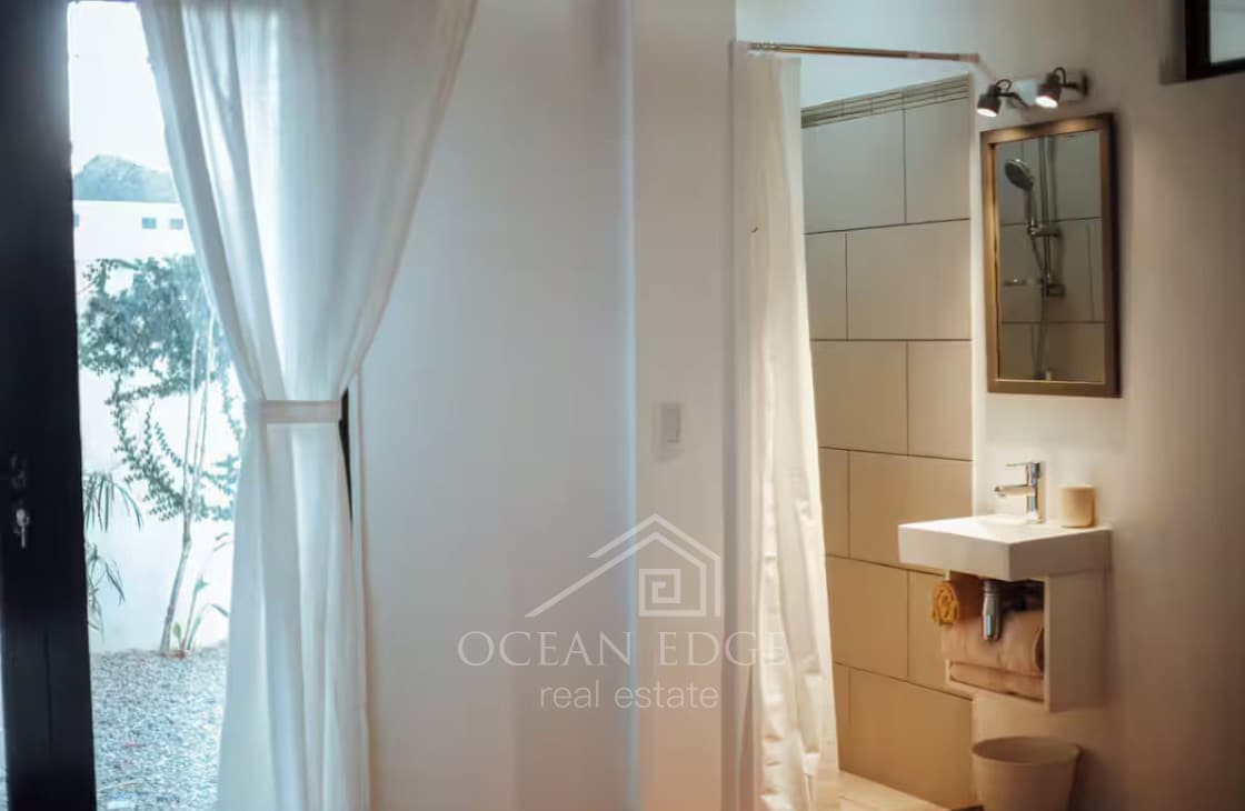 4-BR Villa Tropical Near Playa Las Ballenas-las-terrenas-ocean-edge-real-esate-19