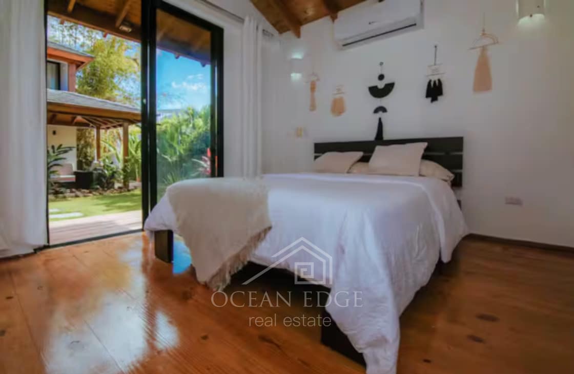 4-BR Villa Tropical Near Playa Las Ballenas-las-terrenas-ocean-edge-real-esate-23