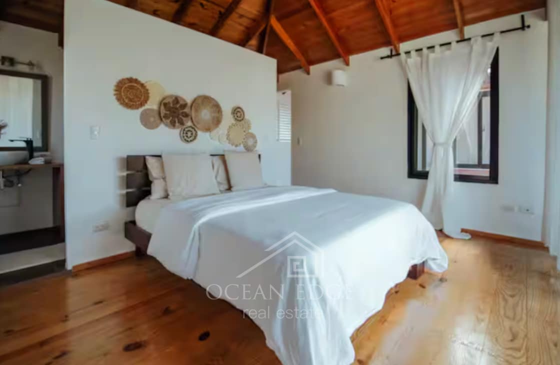 4-BR Villa Tropical Near Playa Las Ballenas-las-terrenas-ocean-edge-real-esate-27