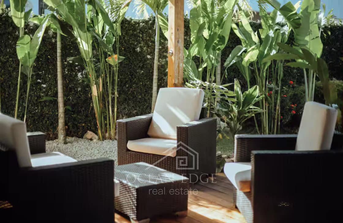 4-BR Villa Tropical Near Playa Las Ballenas-las-terrenas-ocean-edge-real-esate-5
