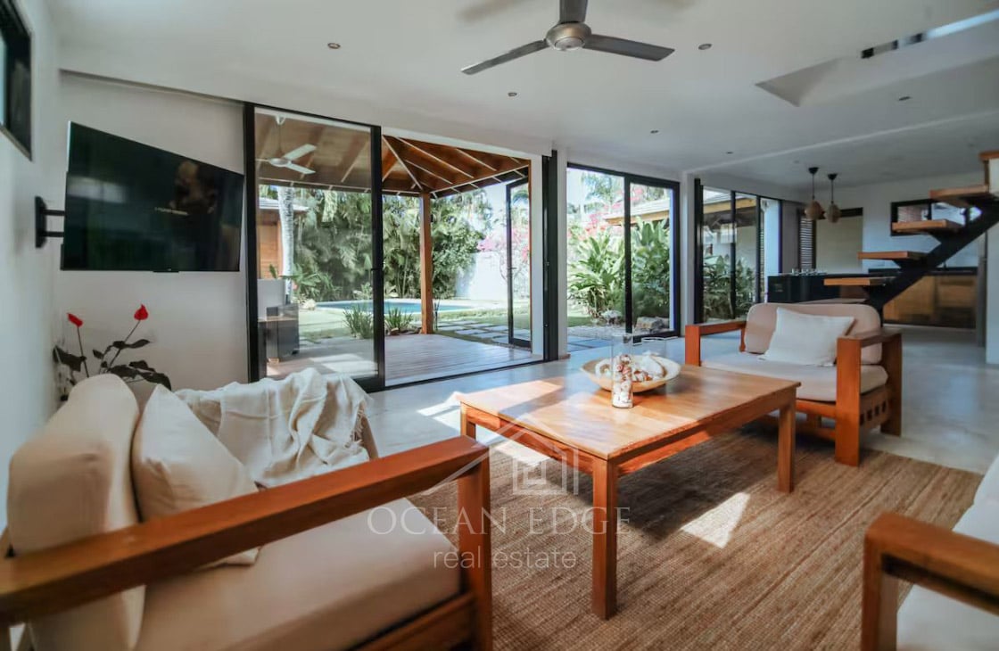 4-BR Villa Tropical Near Playa Las Ballenas-las-terrenas-ocean-edge-real-esate-8
