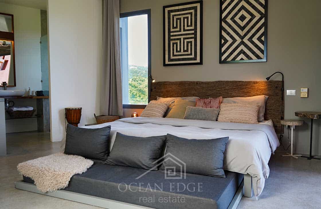 7-Bedroom Eco Villa with Infinity Pool & Ocean Views-las-terrensa-ocean-edge-real-estate (1)