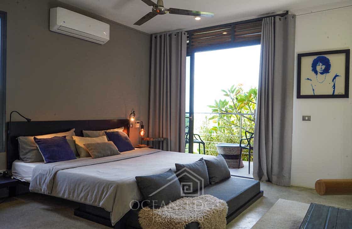 7-Bedroom Eco Villa with Infinity Pool & Ocean Views-las-terrensa-ocean-edge-real-estate (13)