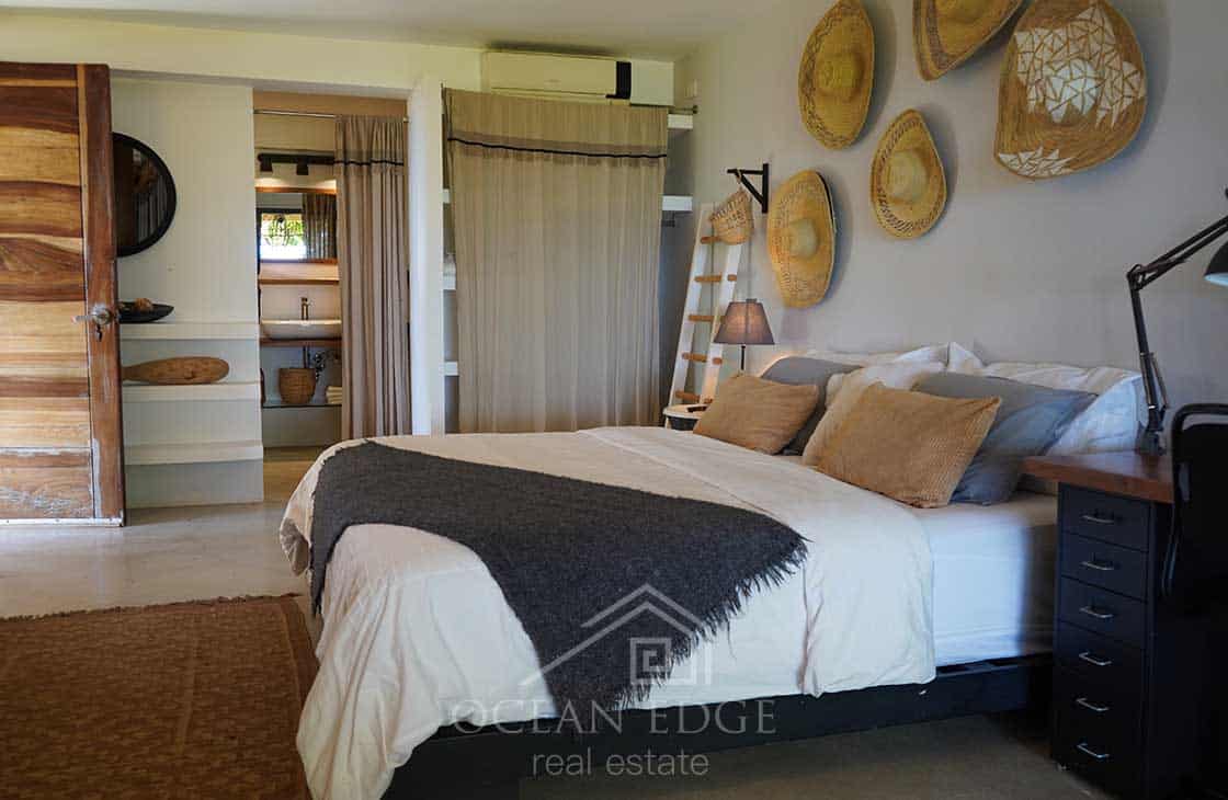 7-Bedroom Eco Villa with Infinity Pool & Ocean Views-las-terrensa-ocean-edge-real-estate (20)