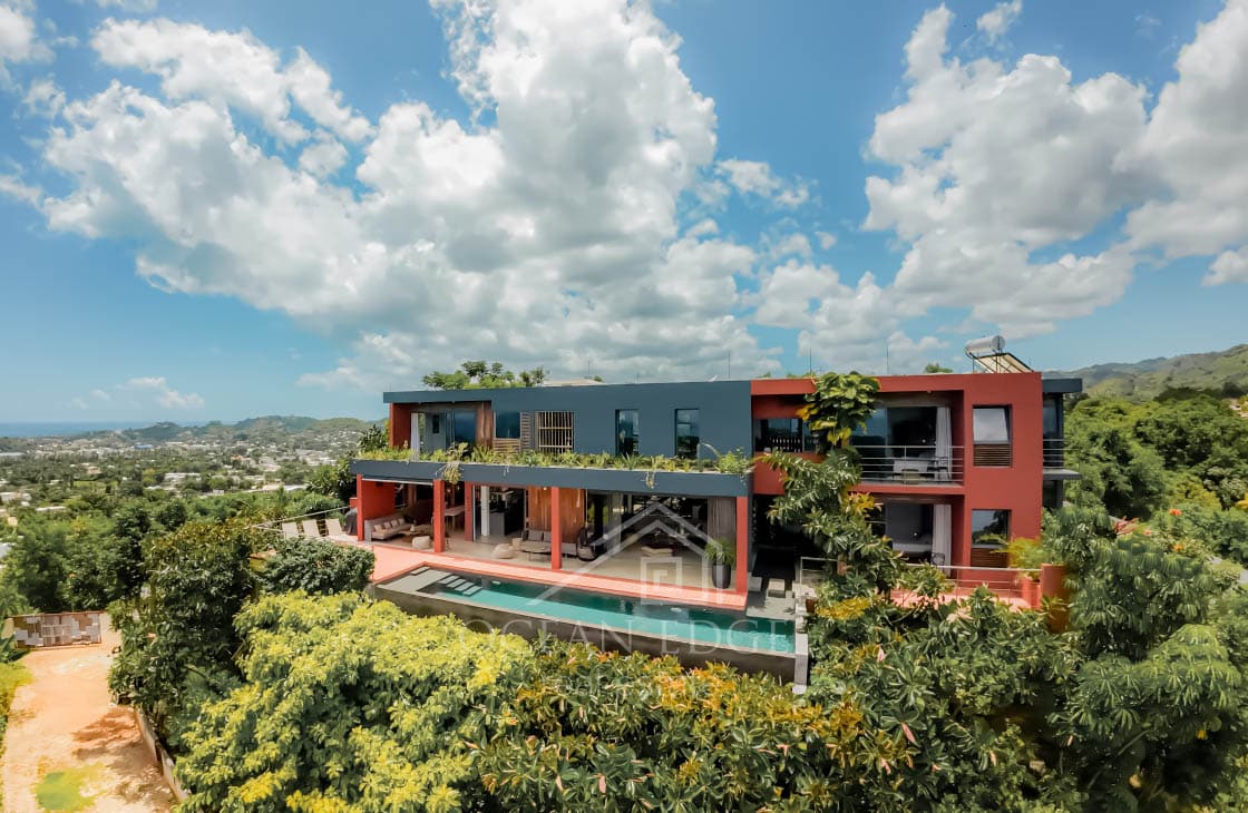 7-Bedroom Eco Villa with Infinity Pool & Ocean Views-las-terrensa-ocean-edge-real-estate (40)