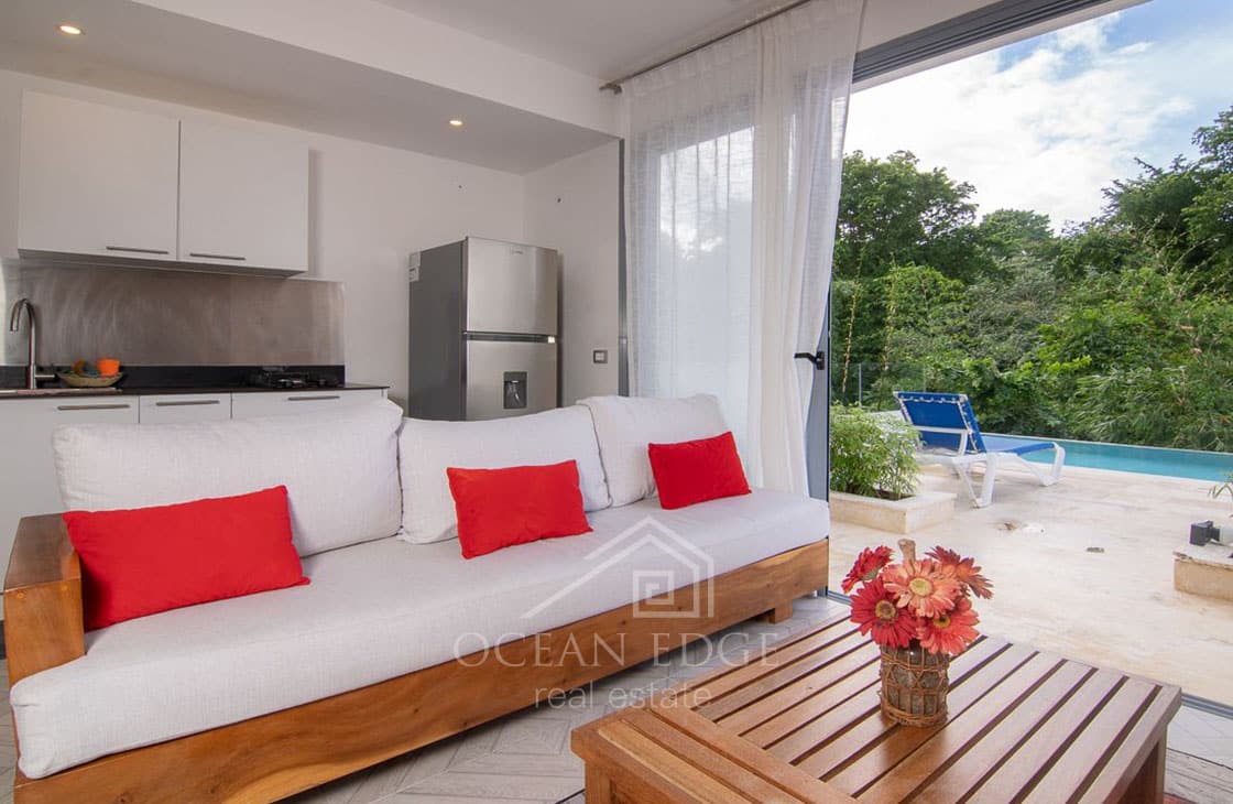 Modern 1-br condo with community pool in Bonita village-las-terrens-ocean-edge-real-estate (14)