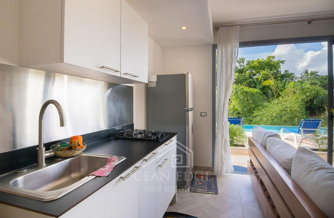 Modern 1-br condo with community pool in Bonita village-las-terrens-ocean-edge-real-estate (19)