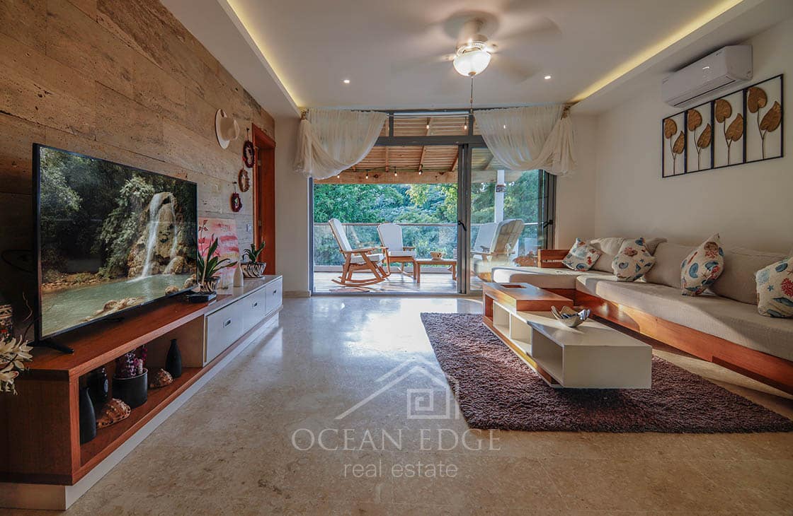Modern 3-br condo with large terrace inside bonita village-las-terrensa-ocean-edge-real-estate (15)