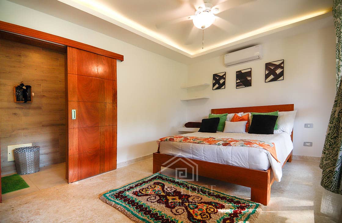 Modern 3-br condo with large terrace inside bonita village-las-terrensa-ocean-edge-real-estate (2)