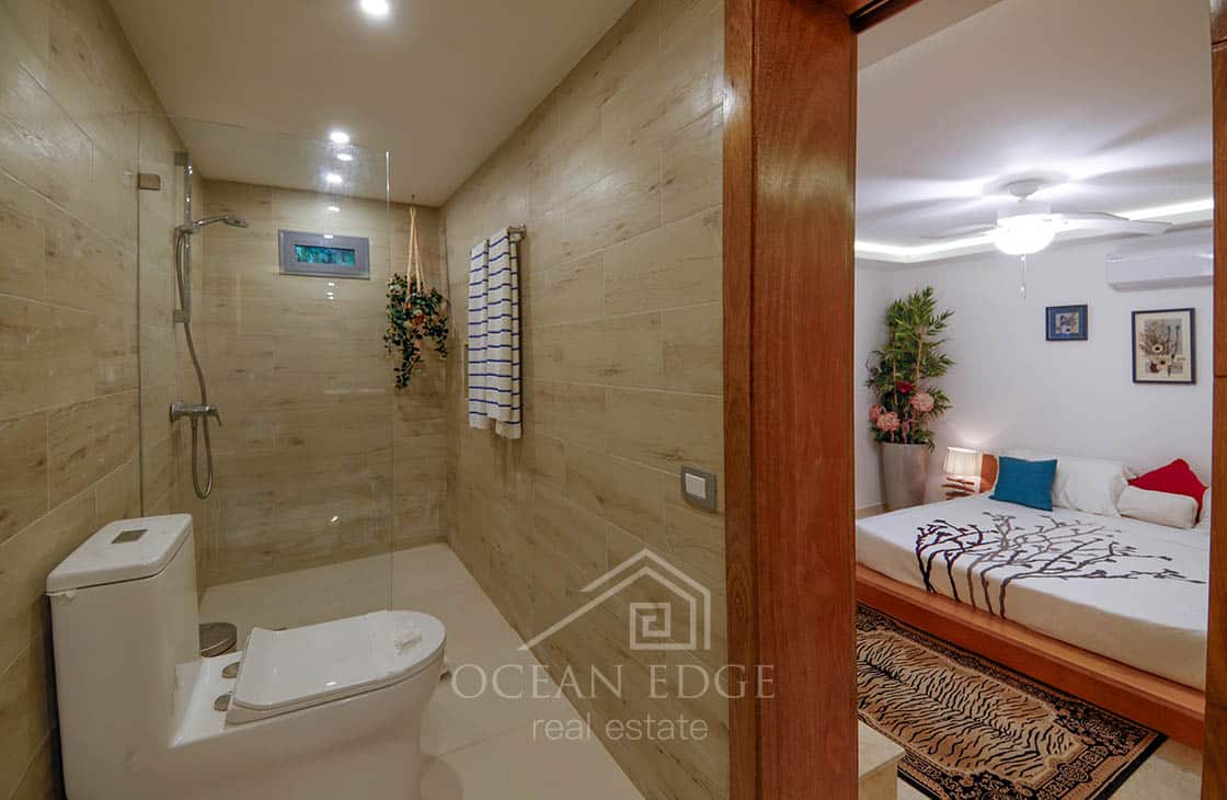 Modern 3-br condo with large terrace inside bonita village-las-terrensa-ocean-edge-real-estate (21)