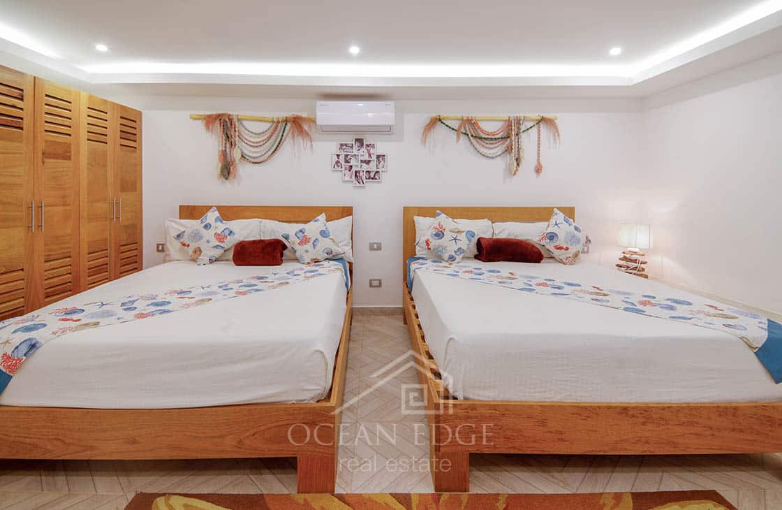 Modern 3-br condo with large terrace inside bonita village-las-terrensa-ocean-edge-real-estate (23)