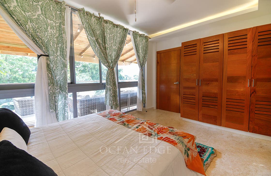 Modern 3-br condo with large terrace inside bonita village-las-terrensa-ocean-edge-real-estate (6)