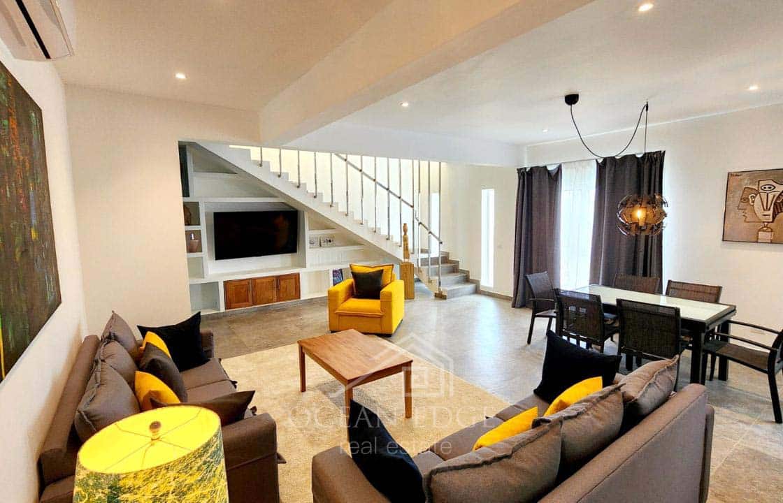 Modern 4-br duplex Penthouse with elevator near Playa Popy-las-terrenas-ocean-edge-real-estate (12)