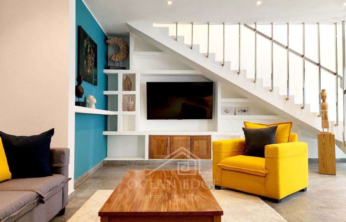 Modern 4-br duplex Penthouse with elevator near Playa Popy-las-terrenas-ocean-edge-real-estate (13)