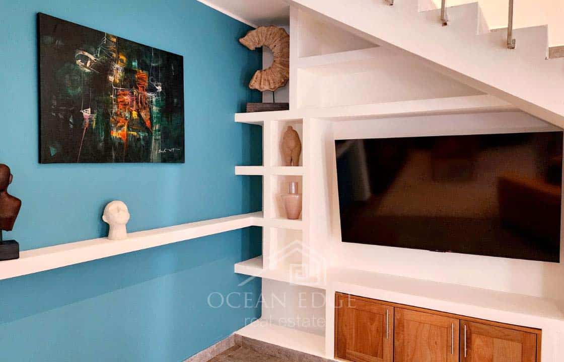 Modern 4-br duplex Penthouse with elevator near Playa Popy-las-terrenas-ocean-edge-real-estate (14)