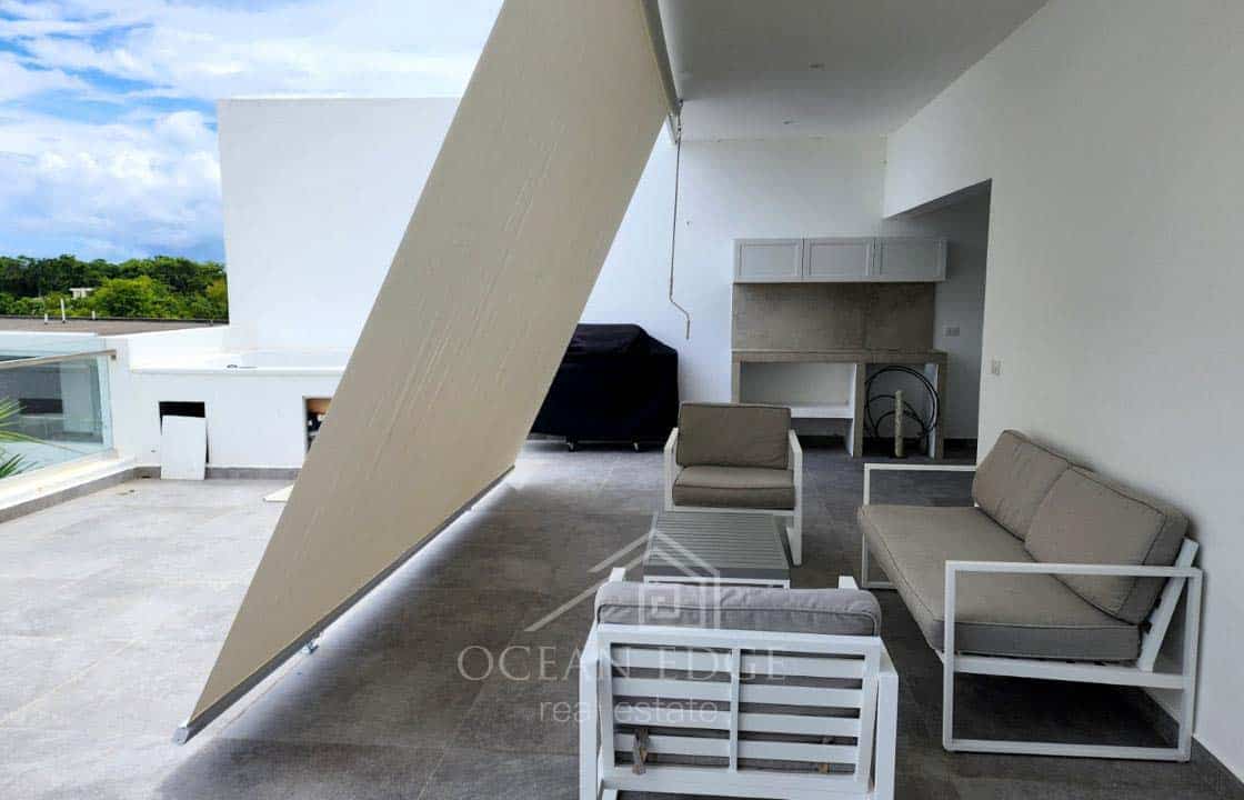 Modern 4-br duplex Penthouse with elevator near Playa Popy-las-terrenas-ocean-edge-real-estate (22)