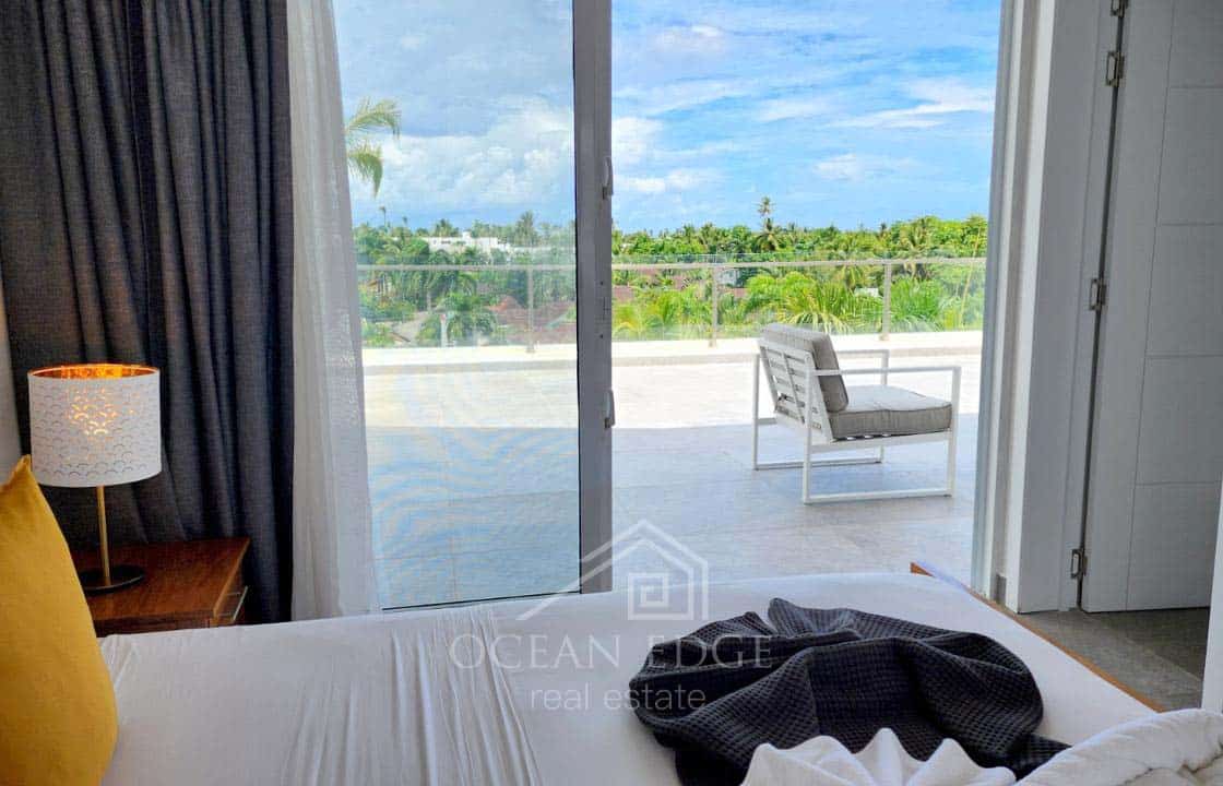 Modern 4-br duplex Penthouse with elevator near Playa Popy-las-terrenas-ocean-edge-real-estate (33)