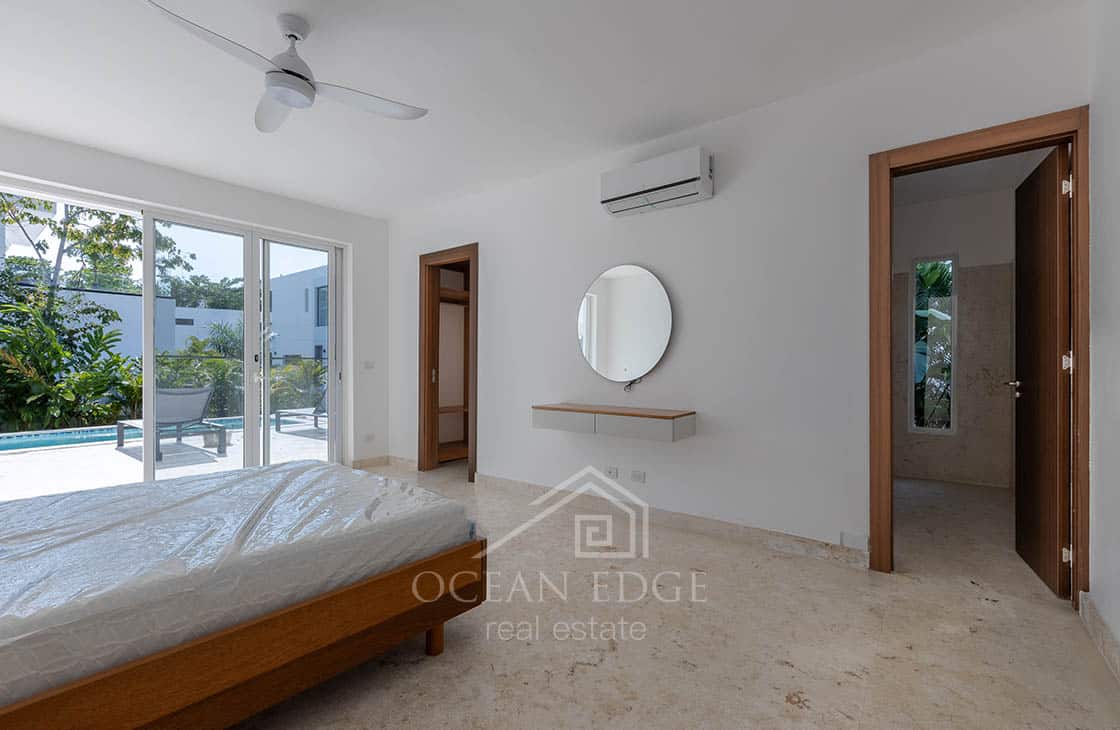 New Build 4-Bedroom Beach house on Coson Bay-las-terrenas-ocean-edge-real-estate (13)