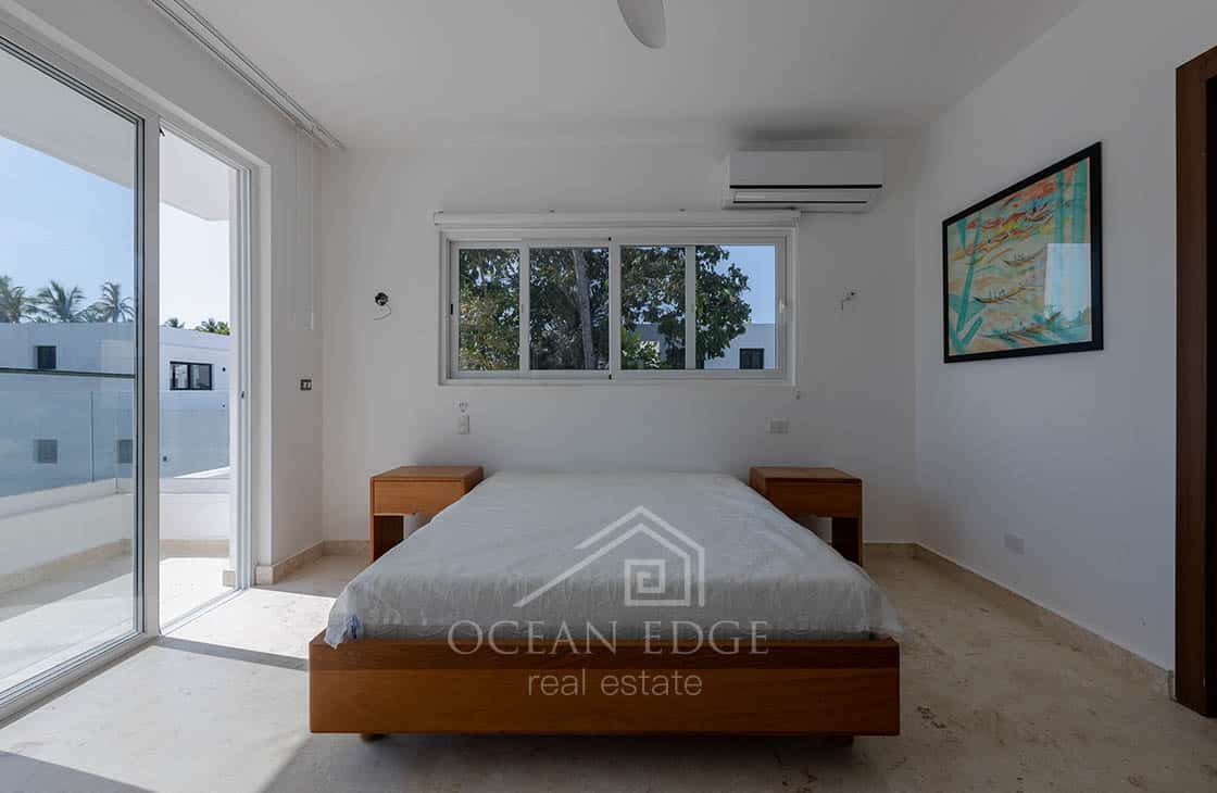 New Build 4-Bedroom Beach house on Coson Bay-las-terrenas-ocean-edge-real-estate (18)