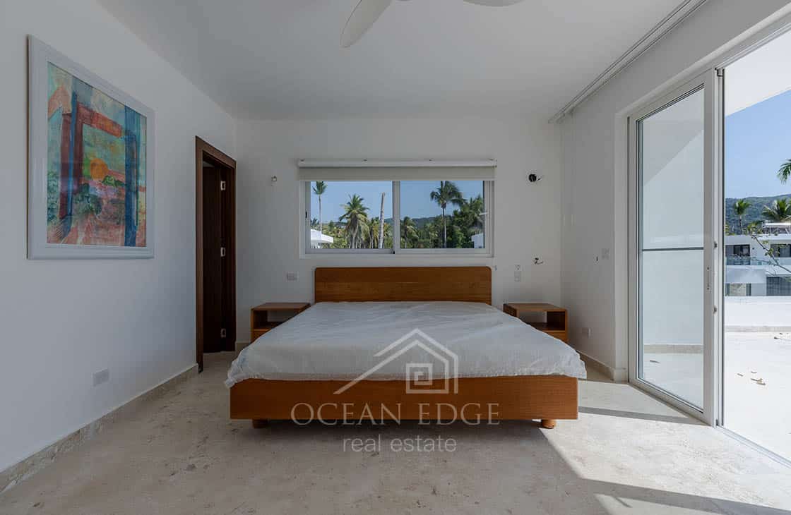 New Build 4-Bedroom Beach house on Coson Bay-las-terrenas-ocean-edge-real-estate (21)