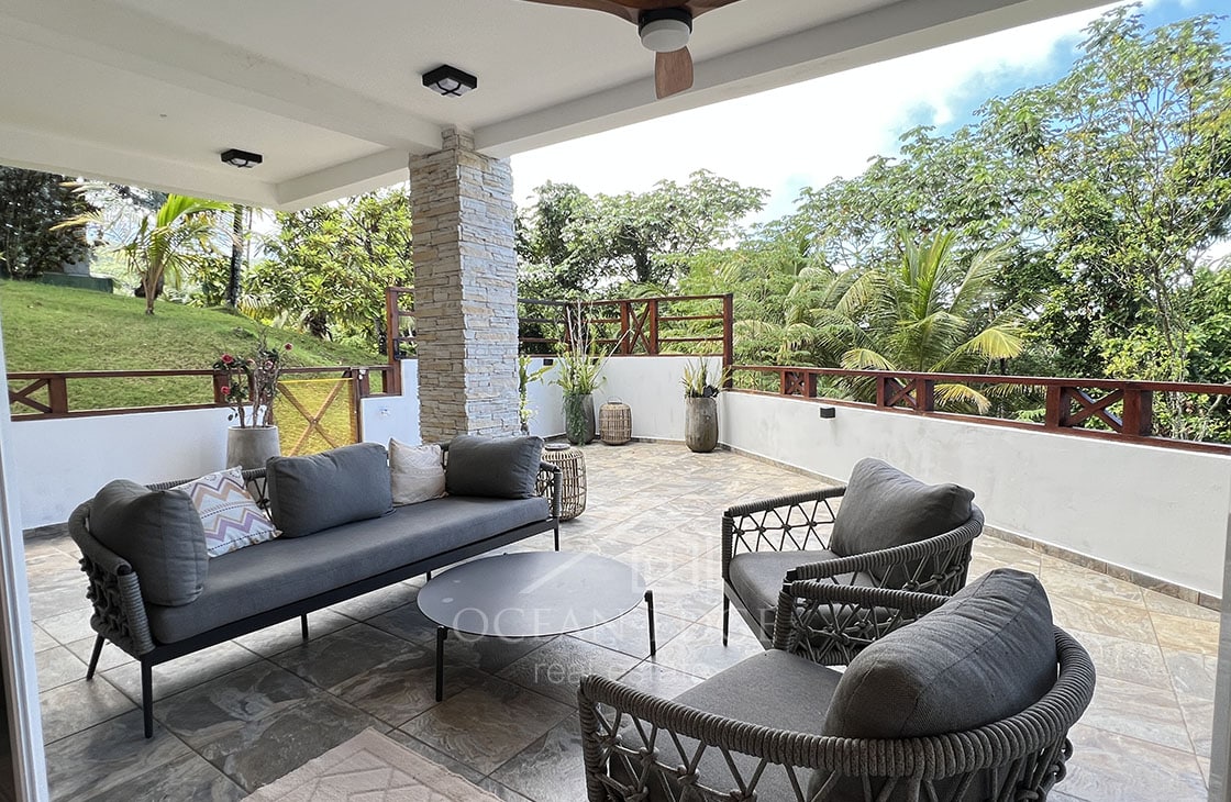 Spacious 2-br condo with Jacuzzi near Coson Beach-las-terrenas-ocean-edge-real-estate (10)