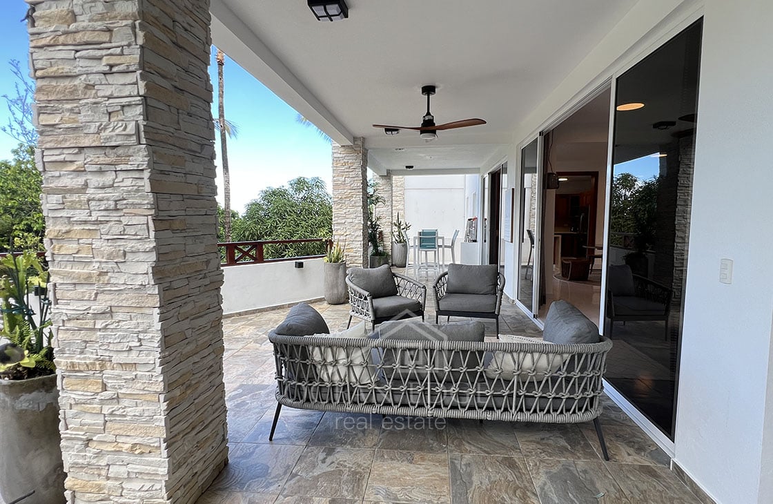 Spacious 2-br condo with Jacuzzi near Coson Beach-las-terrenas-ocean-edge-real-estate (15)