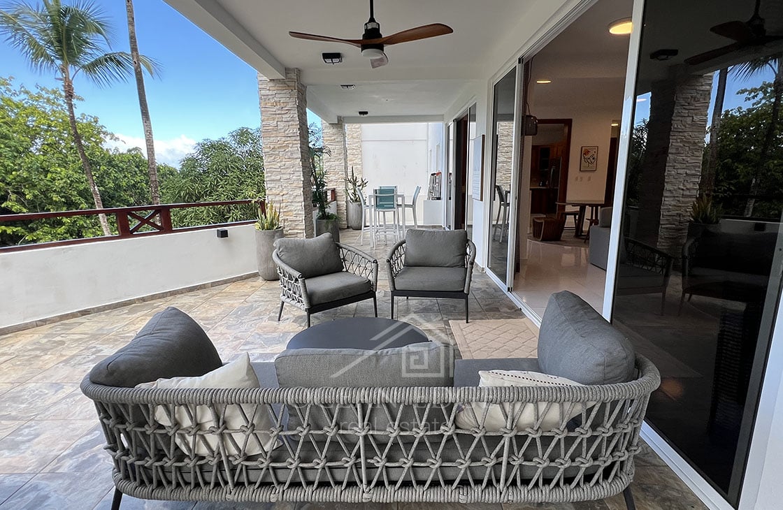 Spacious 2-br condo with Jacuzzi near Coson Beach-las-terrenas-ocean-edge-real-estate (17)