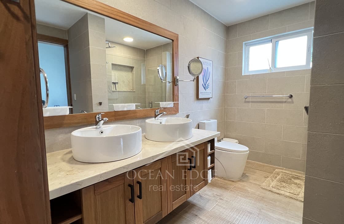 Spacious 2-br condo with Jacuzzi near Coson Beach-las-terrenas-ocean-edge-real-estate (25)