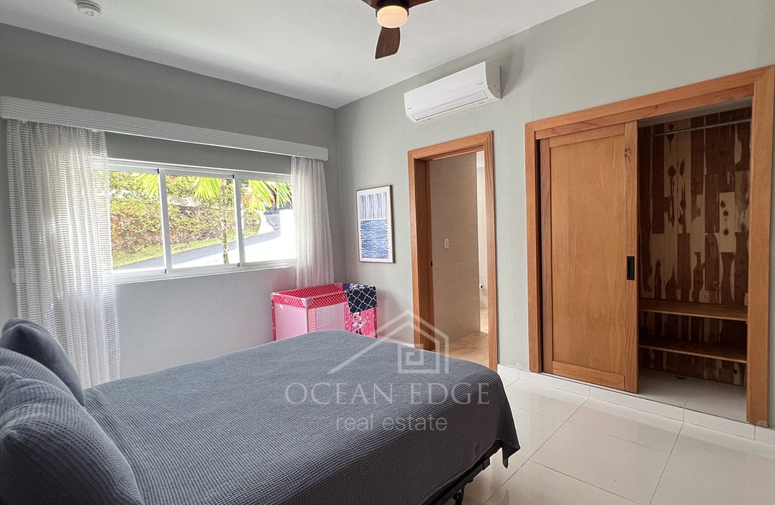 Spacious 2-br condo with Jacuzzi near Coson Beach-las-terrenas-ocean-edge-real-estate (41)