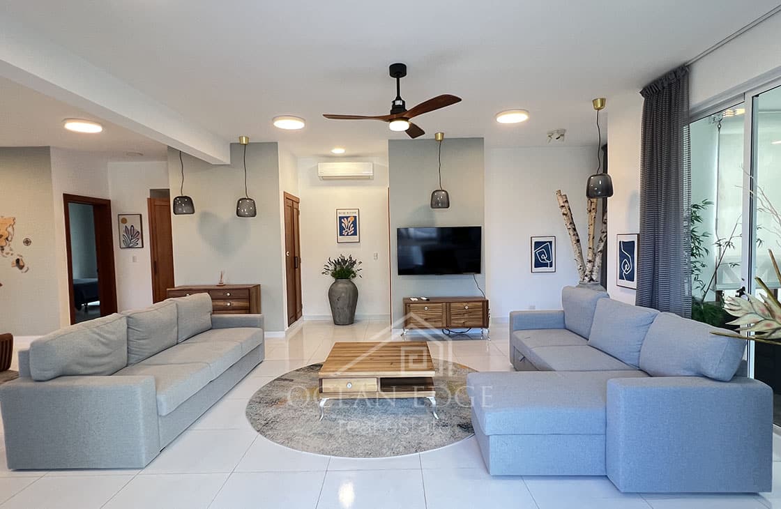 Spacious 2-br condo with Jacuzzi near Coson Beach-las-terrenas-ocean-edge-real-estate (9)
