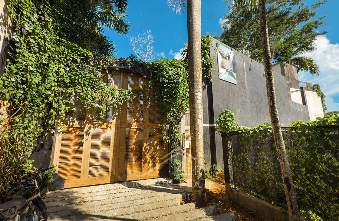 Stylish Moroccan-Inspired 3-Bedroom Modern Villa-las-terrenas-ocean-edge-real-estate-3 (14)