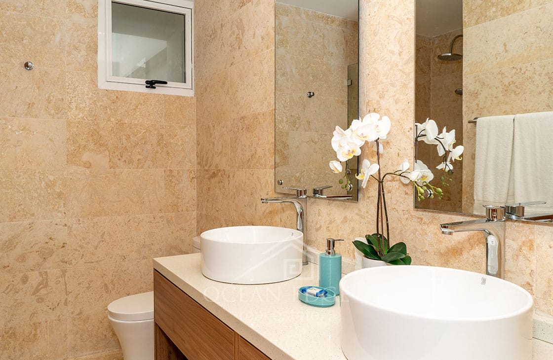 3-Br Beachfront Duplex Penthouse in Coson Bay-las-terrenas-ocean-edge-real-estate (12)