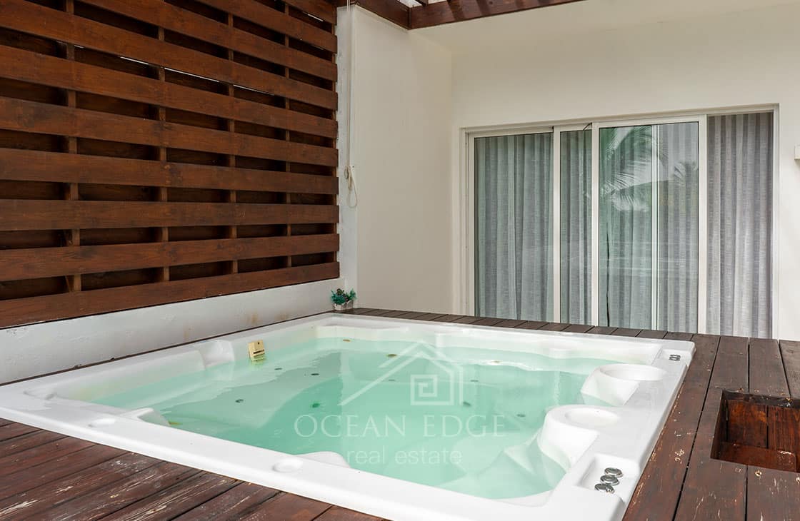 3-Br Beachfront Duplex Penthouse in Coson Bay-las-terrenas-ocean-edge-real-estate (23)