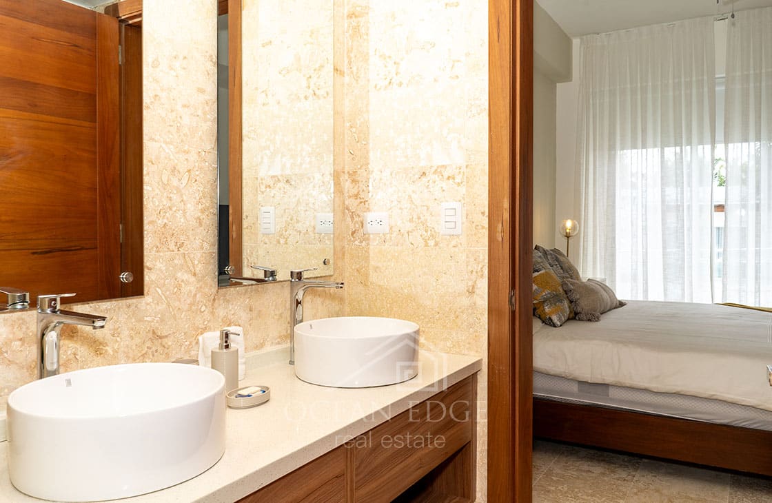 3-Br Beachfront Duplex Penthouse in Coson Bay-las-terrenas-ocean-edge-real-estate (37)
