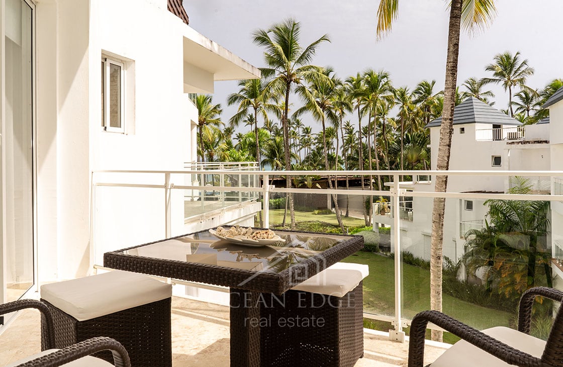 3-Br Beachfront Duplex Penthouse in Coson Bay-las-terrenas-ocean-edge-real-estate (6)